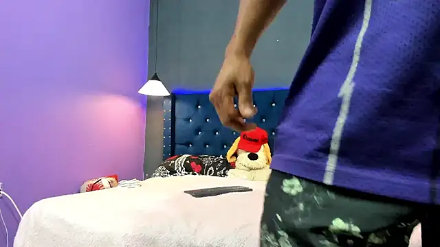 Salomon koude online show from November 2025 07:04:02 PM