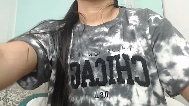 Snapshot of sussy_leon chatting on January 2025 03:27:01 PM sussy leon online show from January 2025 03:27:01 PM