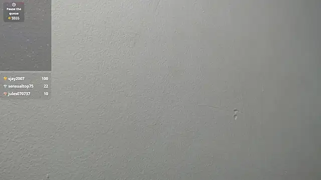 Snapshot of sussy_leon chatting on March 2025 12:28:01 PM sussy leon online show from March 2025 12:28:01 PM