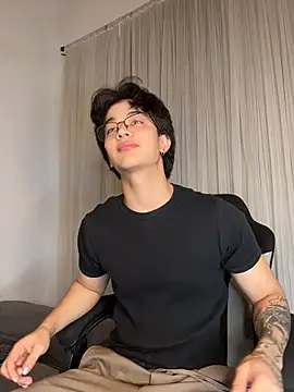 ajordanR online show from April 2026 01:53:01 AM