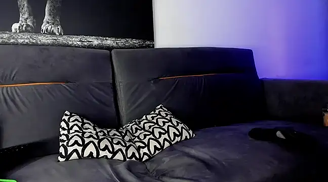 uptomatty online show from March 2025 07:36:01 AM