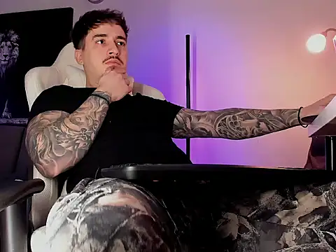 uptomatty online show from January 2026 09:25:02 AM