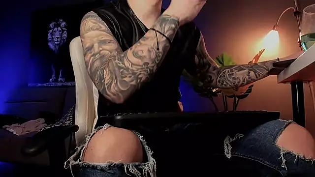 uptomatty online show from February 2026 07:12:02 AM