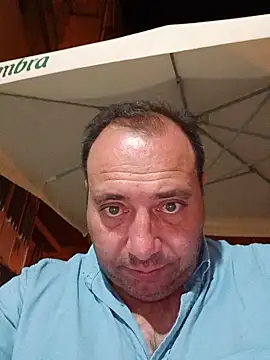 Snapshot of gladieitore chatting on July 2026 01:12:01 AM gladieitore online show from July 2026 01:12:01 AM