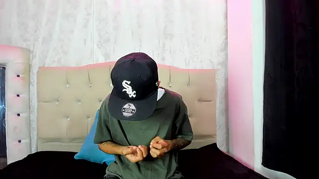 Snapshot of nova_sex01 chatting on November 2025 04:45:02 AM nova sex01 online show from November 2025 04:45:02 AM