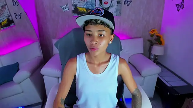 Snapshot of nova_sex01 chatting on December 2025 10:18:02 PM nova sex01 online show from December 2025 10:18:02 PM