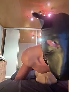 Snapshot of PlayDog123 chatting on September 2025 04:43:02 PM PlayDog123 online show from September 2025 04:43:02 PM