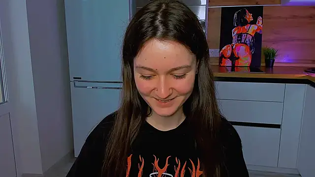 Snapshot of ameli_moon chatting on February 2025 01:46:02 PM ameli moon online show from February 2025 01:46:02 PM