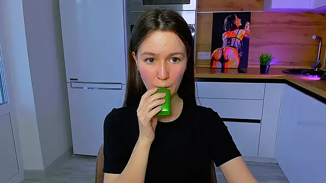 Snapshot of ameli_moon chatting on March 2025 02:13:02 PM ameli moon online show from March 2025 02:13:02 PM