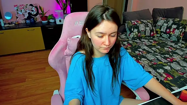 Snapshot of ameli_moon chatting on November 2025 11:43:02 AM ameli moon online show from November 2025 11:43:02 AM