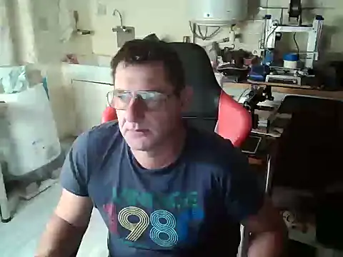 Snapshot of snork80 chatting on October 2025 08:26:01 AM snork80 online show from October 2025 08:26:01 AM