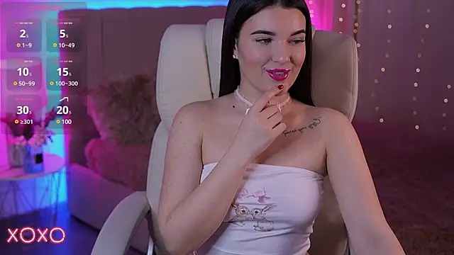 YourLolaBunny online show from February 2025 02:17:02 AM