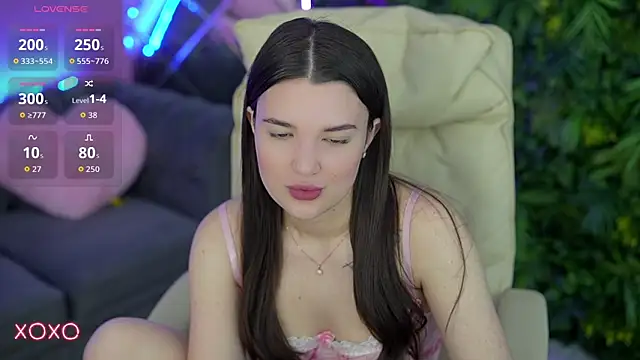 YourLolaBunny online show from June 2026 06:07:02 AM