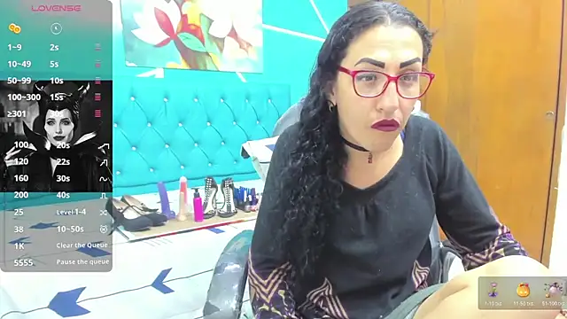 sabrina dupont online show from October 2025 01:25:01 PM