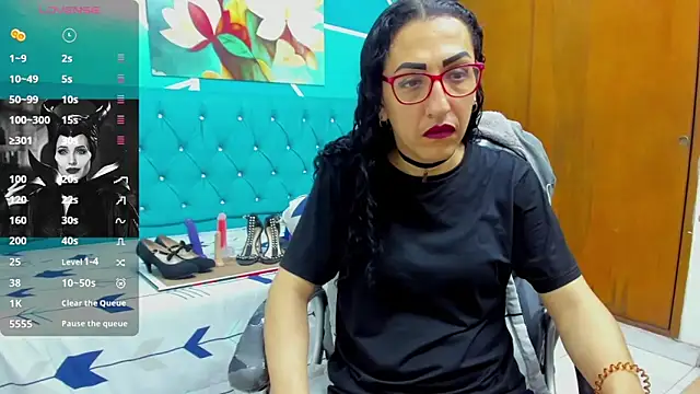 sabrina dupont online show from November 2025 12:51:01 PM