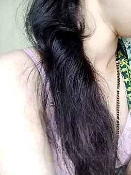 Snapshot of Fair-magic-woman chatting on March 2025 08:04:02 AM Fair-magic-woman online show from March 2025 08:04:02 AM