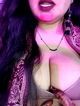 Suhanakhan00 online show from December 2025 05:13:01 AM