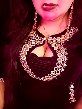 Suhanakhan00 online show from March 2026 05:24:01 AM