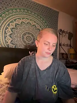 Snapshot of Vixen_Mistress_Ali chatting on October 2025 07:55:01 PM Vixen Mistress Ali online show from October 2025 07:55:01 PM