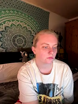 Snapshot of Vixen_Mistress_Ali chatting on December 2025 08:48:01 PM Vixen Mistress Ali online show from December 2025 08:48:01 PM