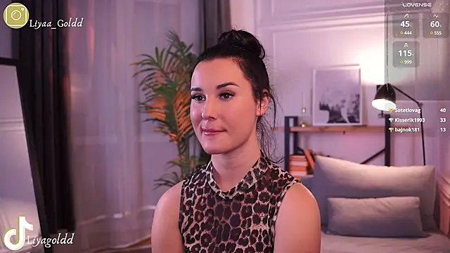 Snapshot of Liya_Gold_ chatting on December 2024 08:26:02 PM Liya Gold  online show from December 2024 08:26:02 PM