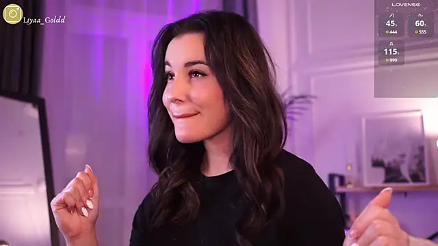 Snapshot of Liya_Gold_ chatting on January 2025 10:19:01 PM Liya Gold  online show from January 2025 10:19:01 PM