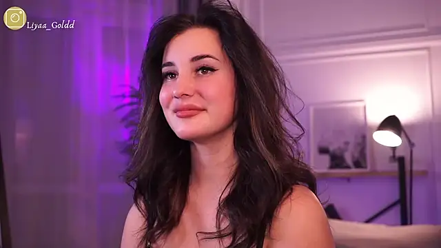 Snapshot of Liya_Gold_ chatting on February 2025 09:22:01 PM Liya Gold  online show from February 2025 09:22:01 PM