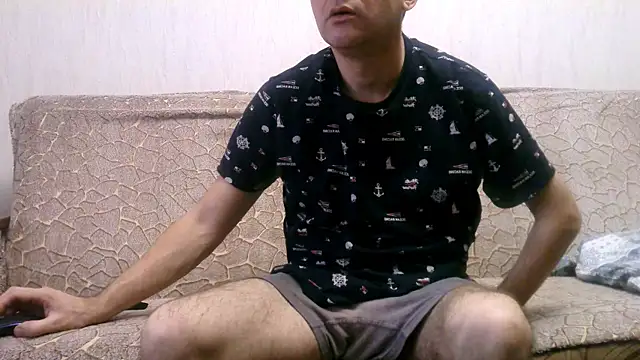 Snapshot of AlDON59 chatting on December 2024 08:22:02 AM AlDON59 online show from December 2024 08:22:02 AM