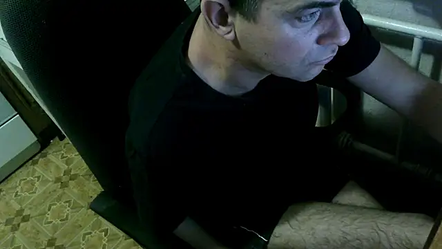 Snapshot of AlDON59 chatting on December 2024 08:42:02 PM AlDON59 online show from December 2024 08:42:02 PM