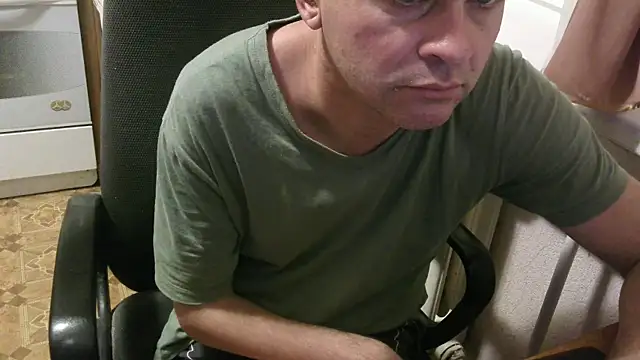 Snapshot of AlDON59 chatting on October 2025 06:07:01 PM AlDON59 online show from October 2025 06:07:01 PM