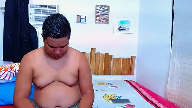 lucasandSofi online show from February 2026 08:47:01 PM