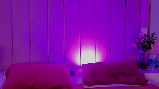 MollyBigBoobs12 online show from April 2026 09:10:02 PM