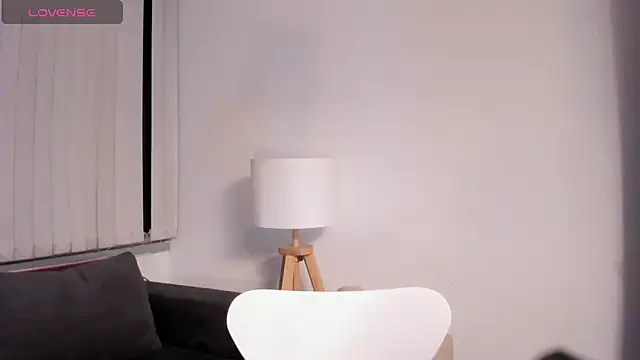 Valentina Se online show from December 2024 10:28:02 AM