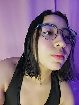 Snapshot of anni_ross chatting on January 2026 08:47:01 PM anni ross online show from January 2026 08:47:01 PM