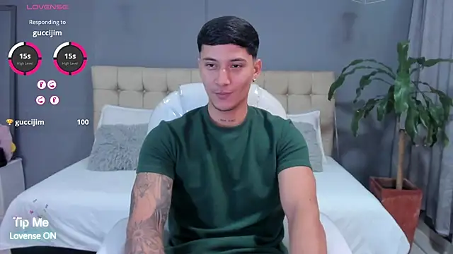 Damian23   online show from September 2025 10:26:01 AM