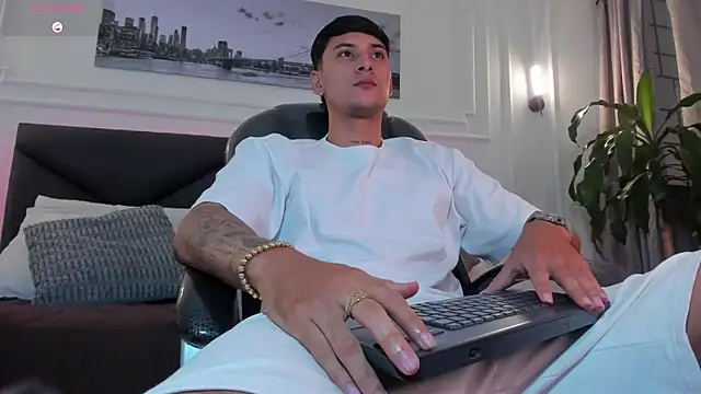 Damian23   online show from April 2026 11:00:01 AM