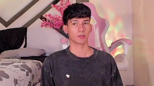 Alexx tc online show from February 2025 02:48:02 PM