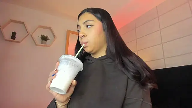 Christine Laam online show from November 2025 12:06:01 PM