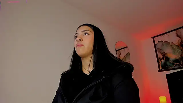 Christine Laam online show from December 2025 07:08:02 PM