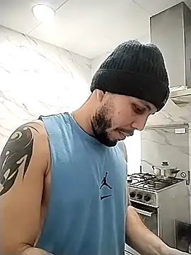 mikilod online show from February 2026 02:24:02 PM