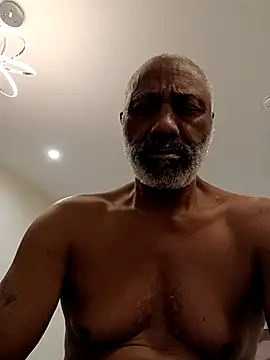 Snapshot of yasohw chatting on September 2025 03:39:02 AM yasohw online show from September 2025 03:39:02 AM