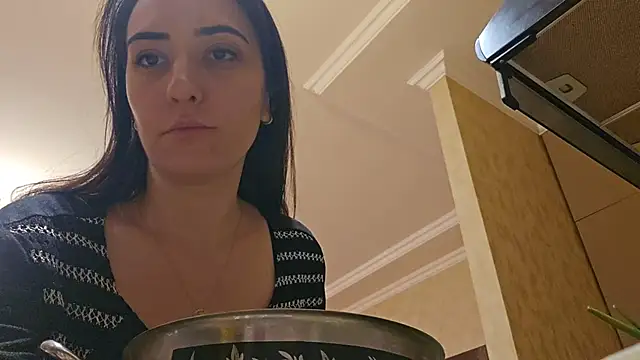 Snapshot of AlejandraDelaney chatting on February 2025 05:19:02 PM AlejandraDelaney online show from February 2025 05:19:02 PM