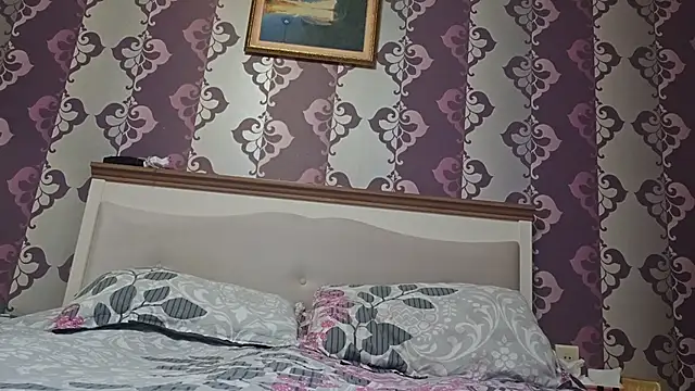 Snapshot of AlejandraDelaney chatting on November 2025 12:50:02 PM AlejandraDelaney online show from November 2025 12:50:02 PM