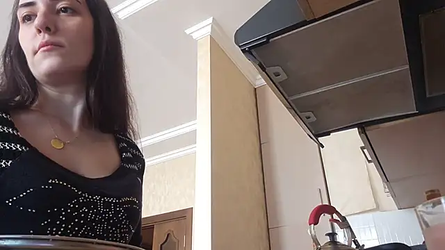 Snapshot of AlejandraDelaney chatting on November 2025 08:51:05 AM AlejandraDelaney online show from November 2025 08:51:05 AM