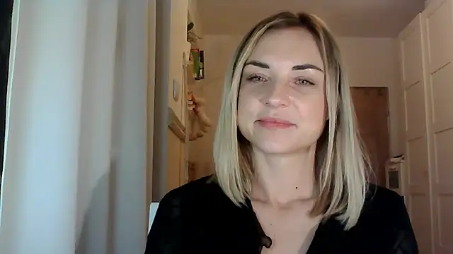 Snapshot of ashley_xlove chatting on December 2024 05:52:02 PM ashley xlove online show from December 2024 05:52:02 PM