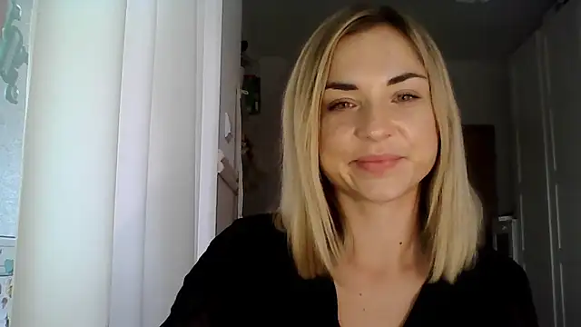 Snapshot of ashley_xlove chatting on December 2024 10:45:02 AM ashley xlove online show from December 2024 10:45:02 AM