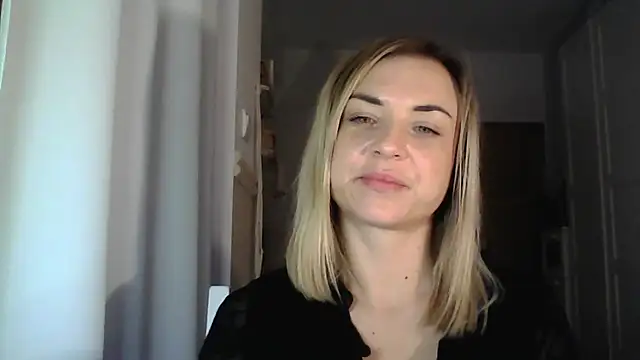 Snapshot of ashley_xlove chatting on January 2025 03:15:01 PM ashley xlove online show from January 2025 03:15:01 PM