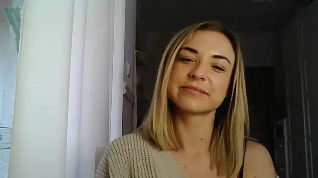 Snapshot of ashley_xlove chatting on February 2025 11:10:02 AM ashley xlove online show from February 2025 11:10:02 AM