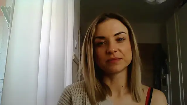 Snapshot of ashley_xlove chatting on February 2025 11:06:02 AM ashley xlove online show from February 2025 11:06:02 AM