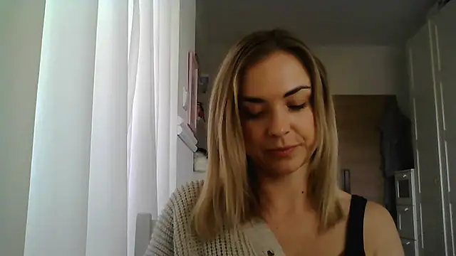 Snapshot of ashley_xlove chatting on March 2025 10:49:02 AM ashley xlove online show from March 2025 10:49:02 AM